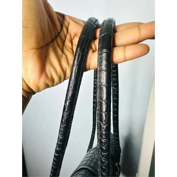 Lord & Taylor NWT Black Moc Croc Leather Shoulder Bag - Picture 6 of 7